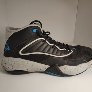 Shaq Speed Demon Mid Top Size 11